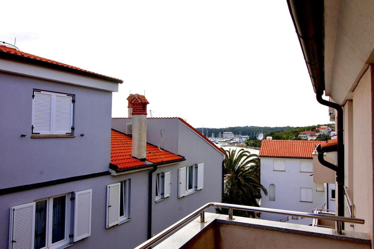 Apartman Maja Pjescana ペシュチャーナ・ウヴァラ エクステリア 写真